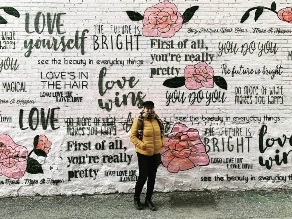 Wall of love, een van de murals in Graffiti Alley Toronto.