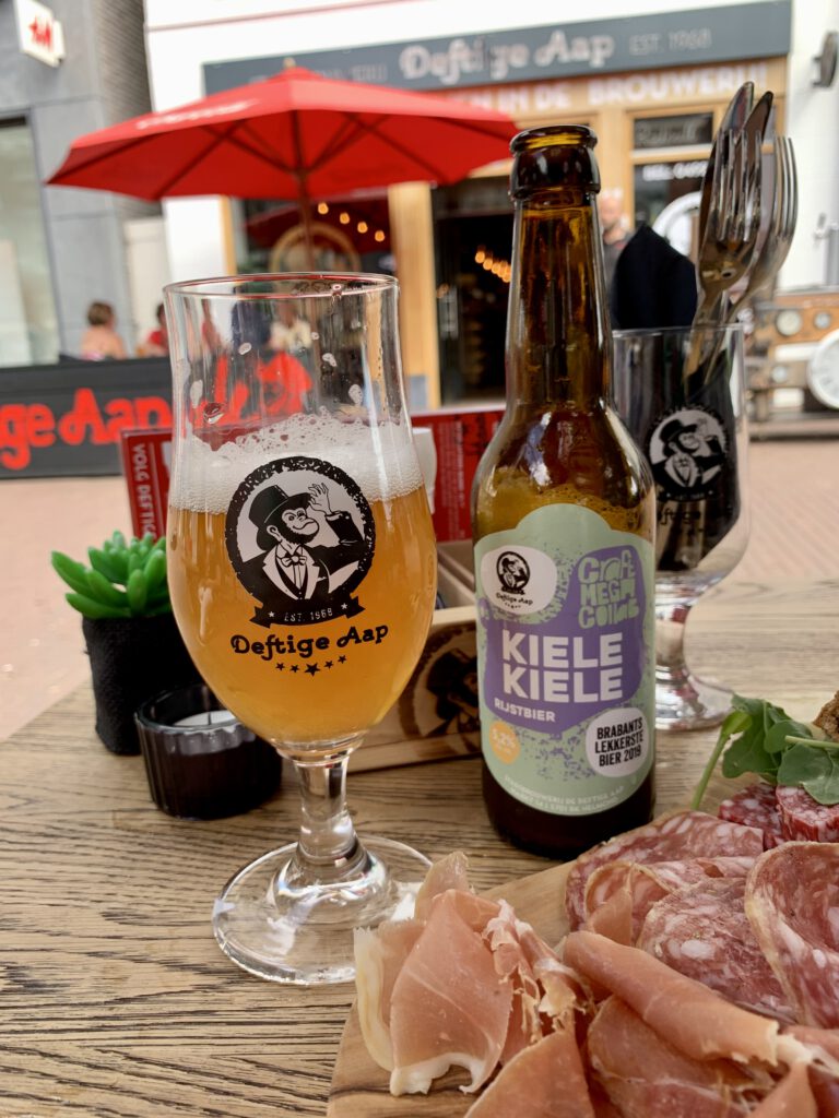 Deftige Aap gin- en bierbrouwerij in Helmond