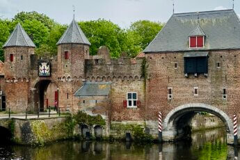 Ontdek de mooiste plekken in Amersfoort tijdens een stadswandeling.